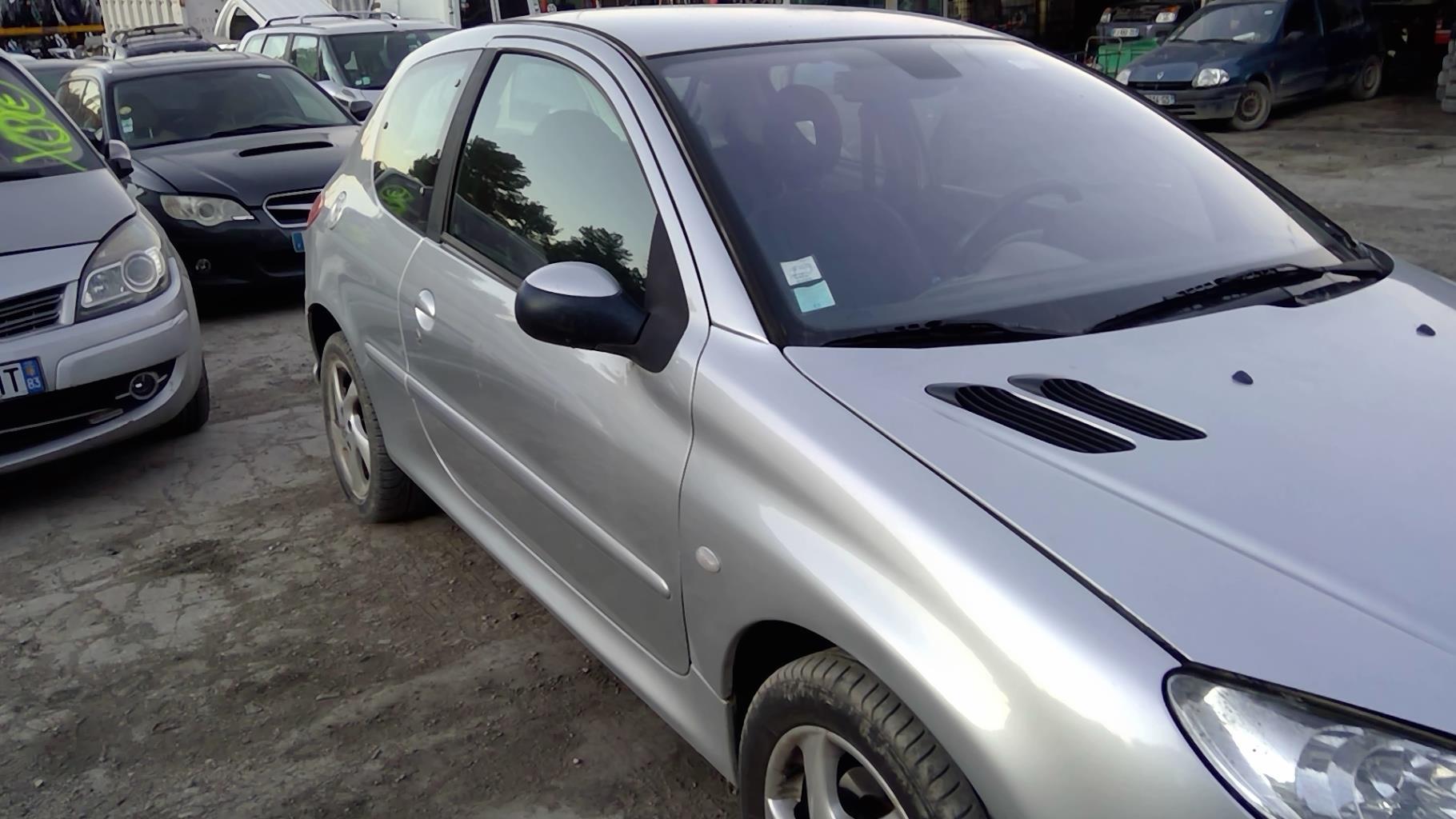 Moteur PEUGEOT 206 PHASE 2 Essence - 1
