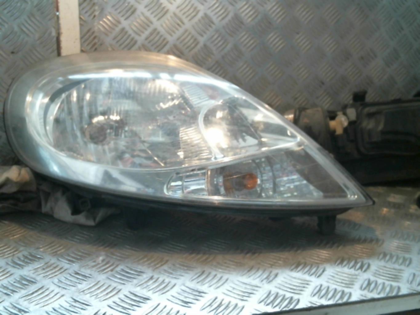 Gruppo ottico anteriore principale destro (luci)(faro) RENAULT TRAFIC 2 PHASE 2 Diésel - 1
