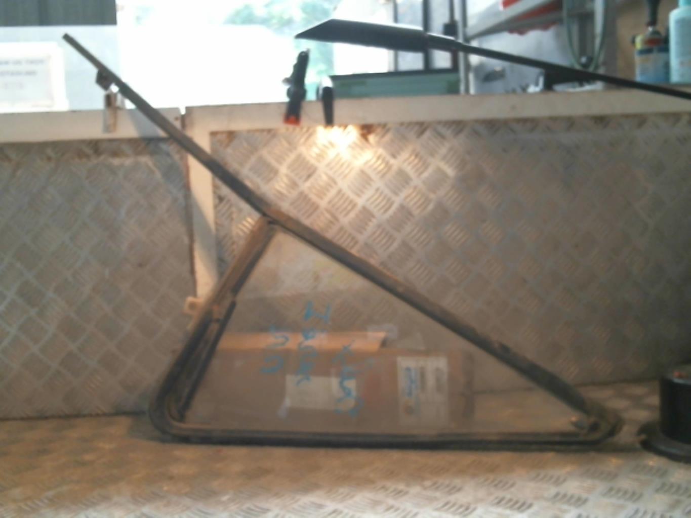 Custode avant droit IVECO DAILY 1  - 1