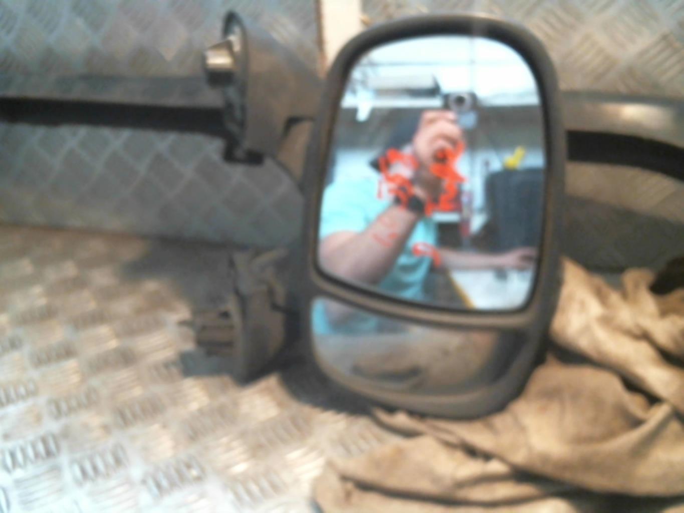 Retrovisor derecho RENAULT TRAFIC 2 PHASE 2 Diésel - 1