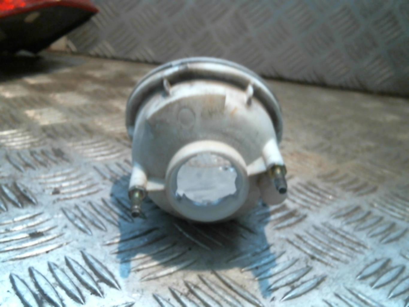 Luce paraurti posteriore destra VOLKSWAGEN NEW BEETLE 1 PHASE 1 CABRIOLET Diésel - 1
