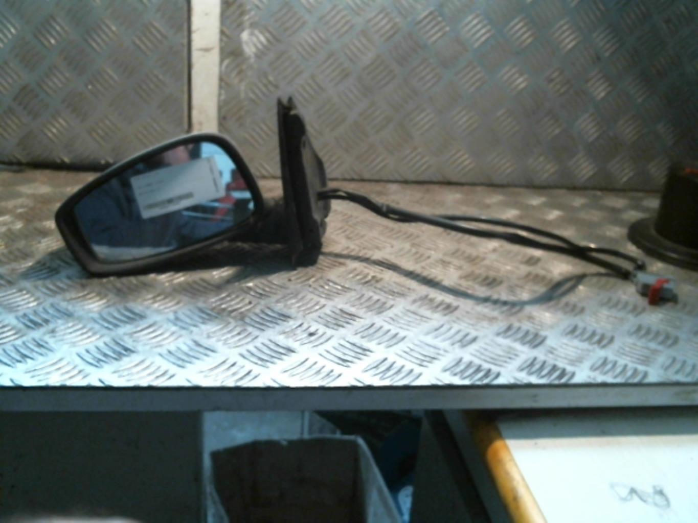 Retrovisor izquierdo FIAT STILO  - 1