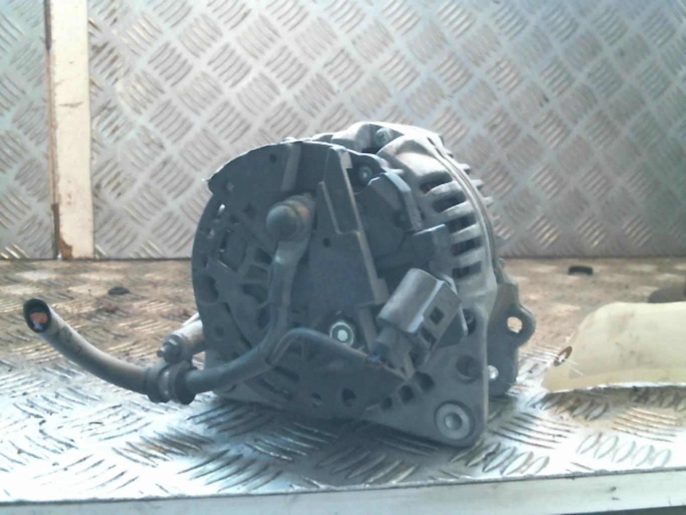 Alternatore VOLKSWAGEN POLO 4 PHASE 1 Gasolina - 1