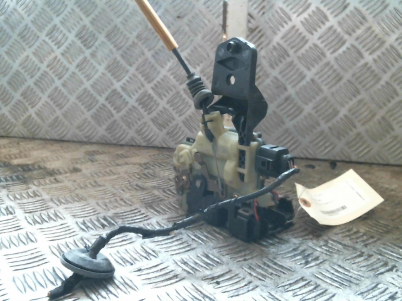Fermeture centralisee avant gauche SEAT LEON 1 Diesel - 1