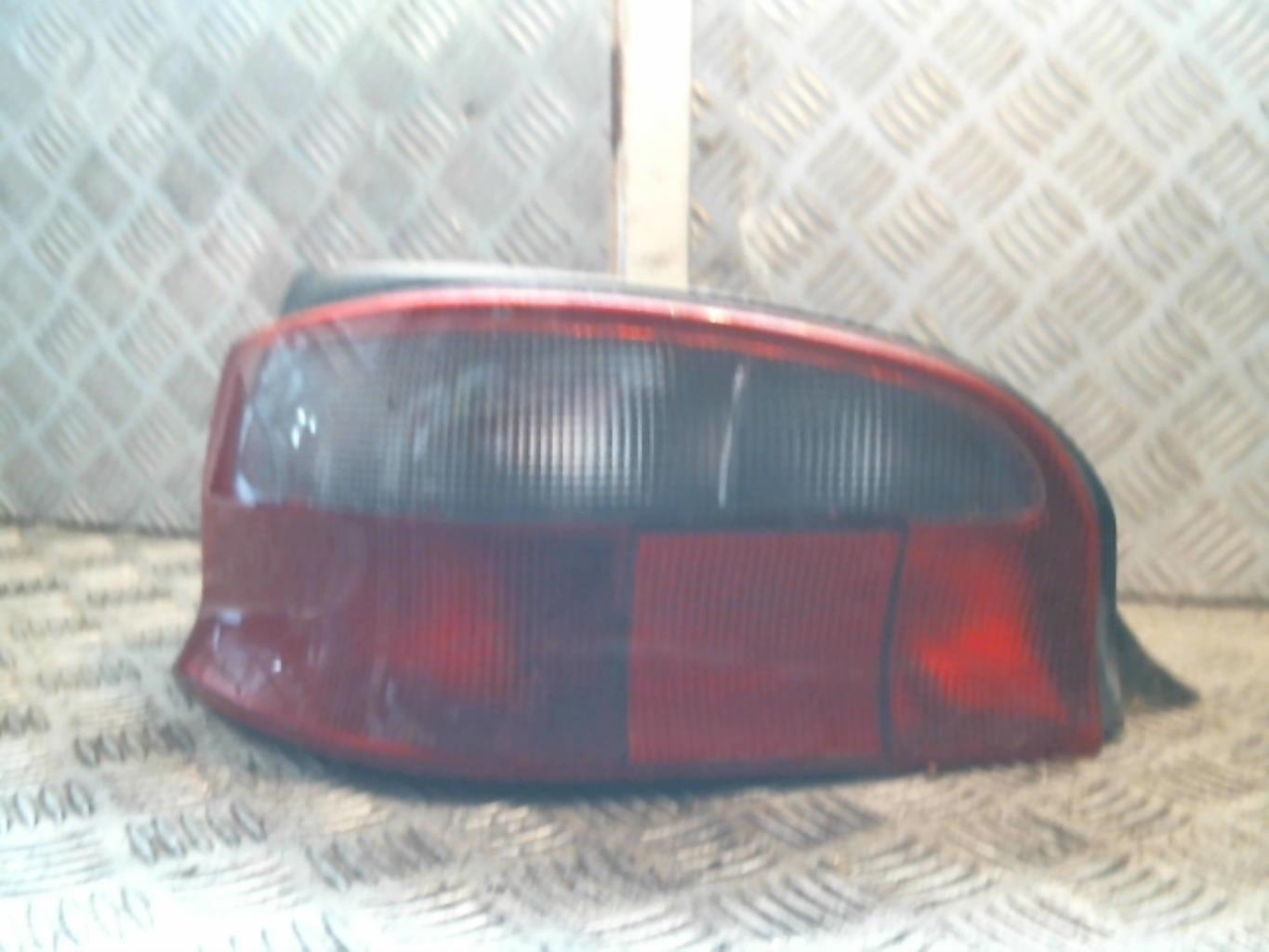Fanale posteriore principale sinistro (luci) CITROEN SAXO PHASE 1 Gasolina - 1