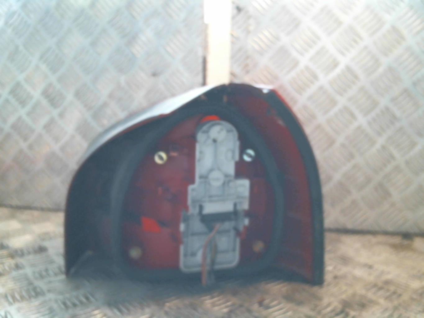 Fanale posteriore principale sinistro (luci) AUDI A3 1 PHASE 1 Diésel - 1