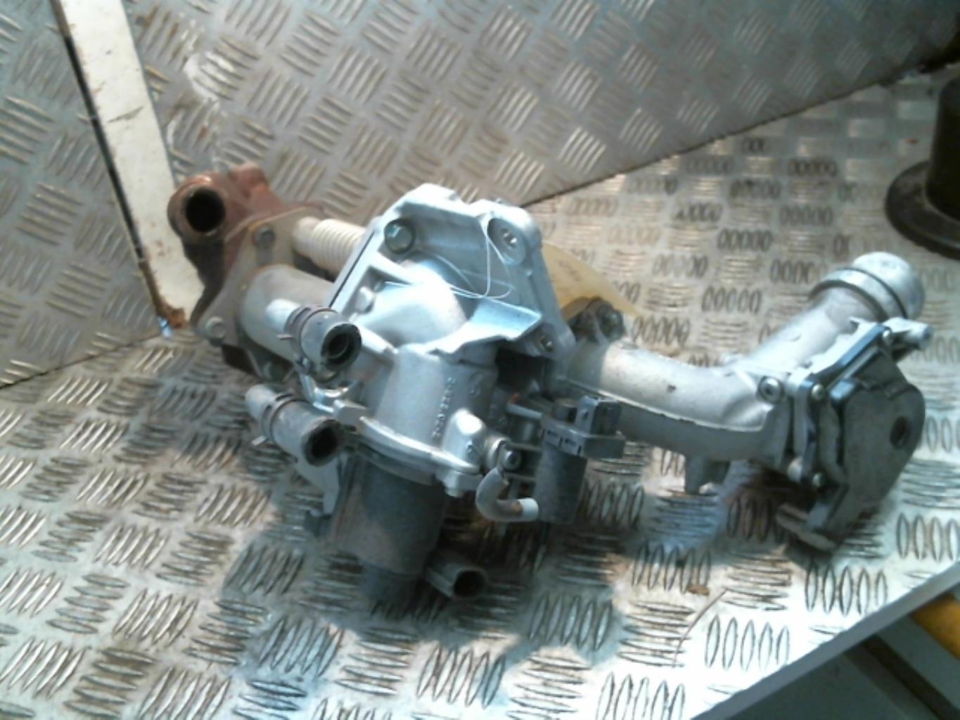 Vanne EGR DACIA DUSTER 1 PHASE 1 Diesel - 1