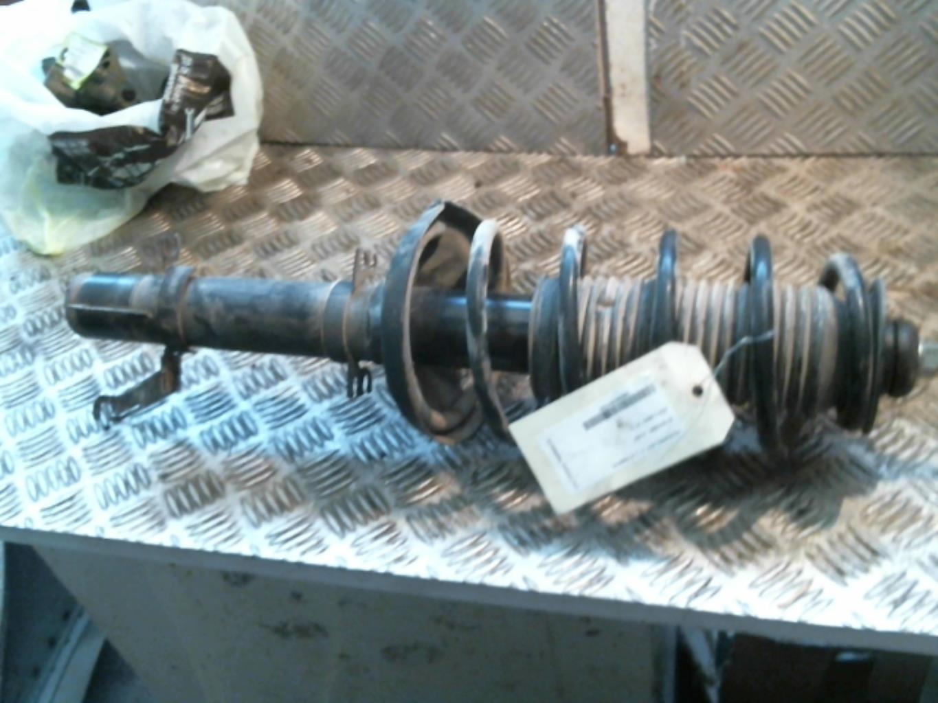 Ammortizzatore anteriore sinistro VOLKSWAGEN GOLF 4 Gasolina - 1