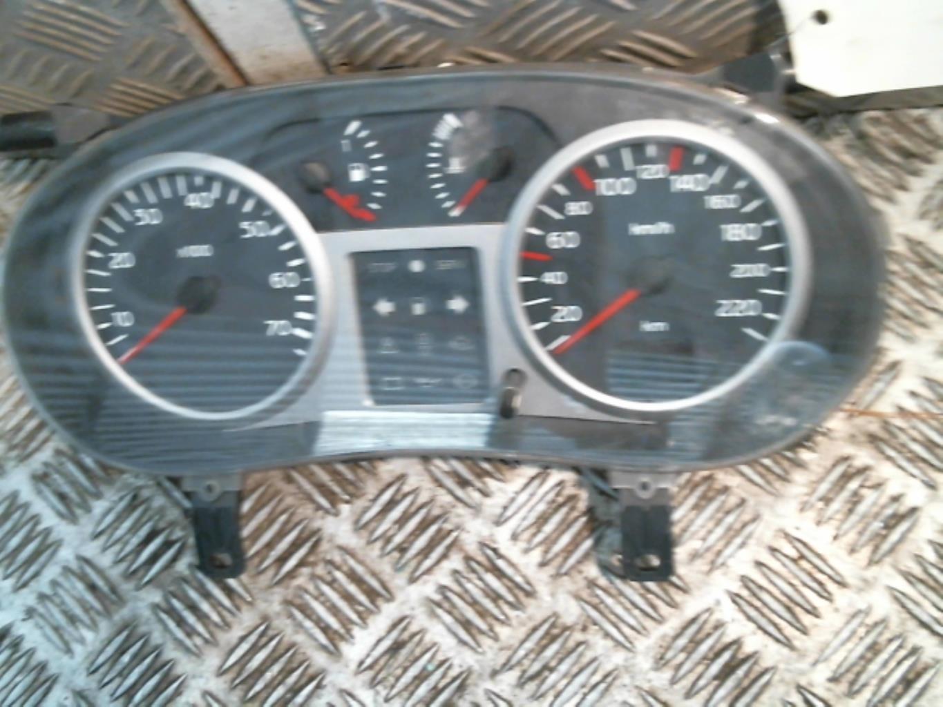 Tachimetro RENAULT CLIO 2 PHASE 2 Diésel - 1