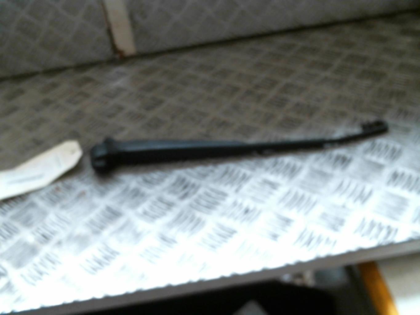 Braccio tergicristallo posteriore PEUGEOT 306 PHASE 1 Gasolina - 1