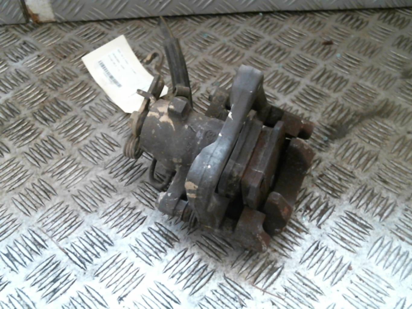 Pinza freni posteriore destra AUDI A3 2 PHASE 1 Diésel - 1