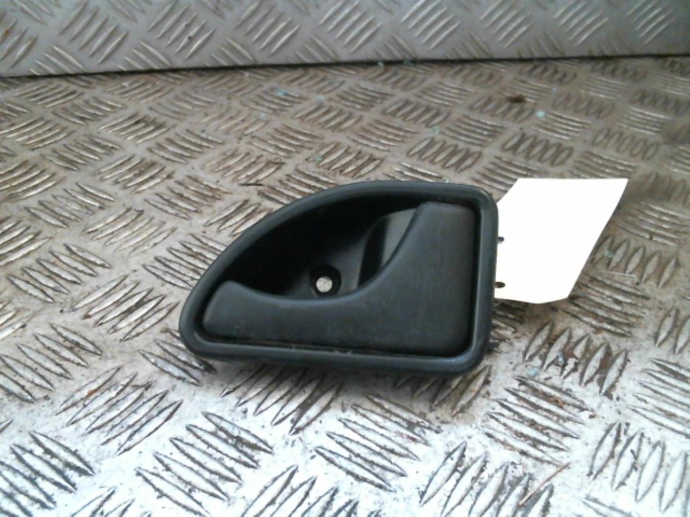 Maniglia interna anteriore destra RENAULT KANGOO 1 PHASE 1  - 1
