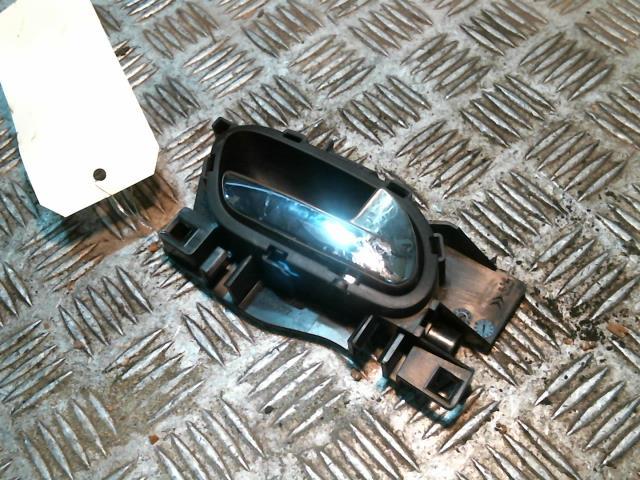 Maniglia interna anteriore destra PEUGEOT 3008 1 PHASE 1 Diésel - 1
