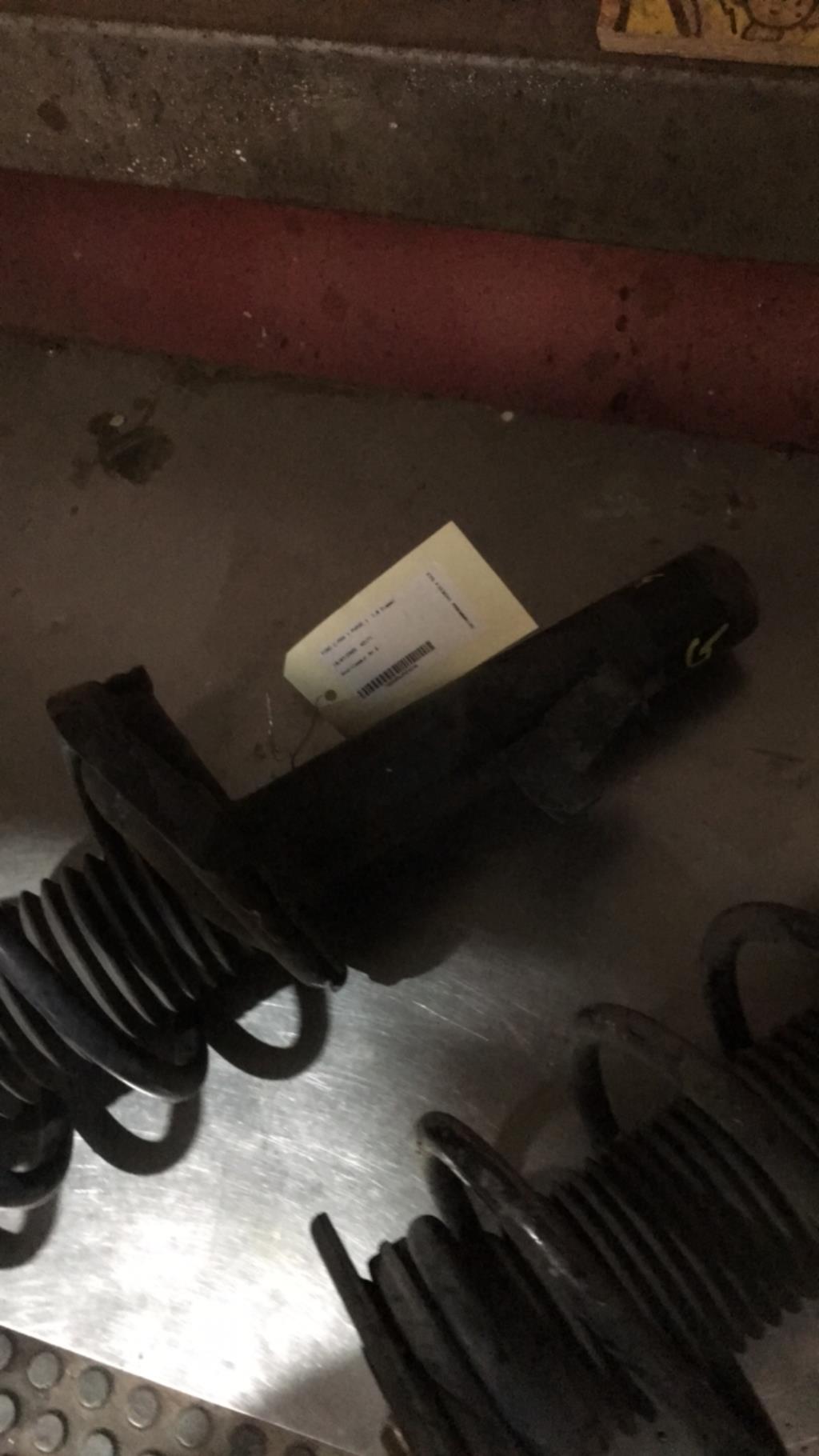 Ammortizzatore anteriore sinistro FORD C-MAX 1 PHASE 1 Diésel - 1