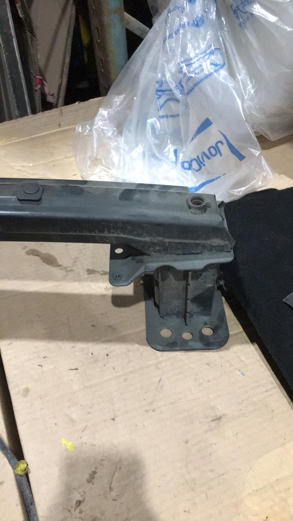 Traversa rinforzo paraurti anteriore FORD FIESTA 5 PHASE 1 Gasolina - 1