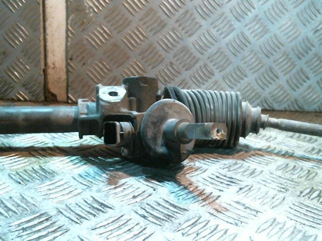 Cremaillere assistee RENAULT CLIO 2 PHASE 2 Essence - 1