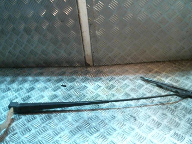Braccio tergicristallo anteriore sinistro RENAULT SCENIC 1 PHASE 2 Diésel - 1
