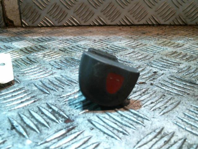 Bouton de warning RENAULT SCENIC 1 PHASE 2 Diesel - 1