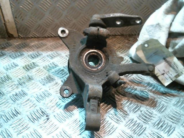 Fusee avant gauche RENAULT SCENIC 1 PHASE 2 Diesel - 1