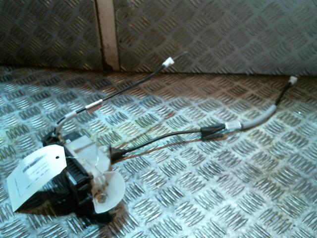 Chiusura centralizzata anteriore sinistra PEUGEOT 2008 1 PHASE 1 Gasolina - 1