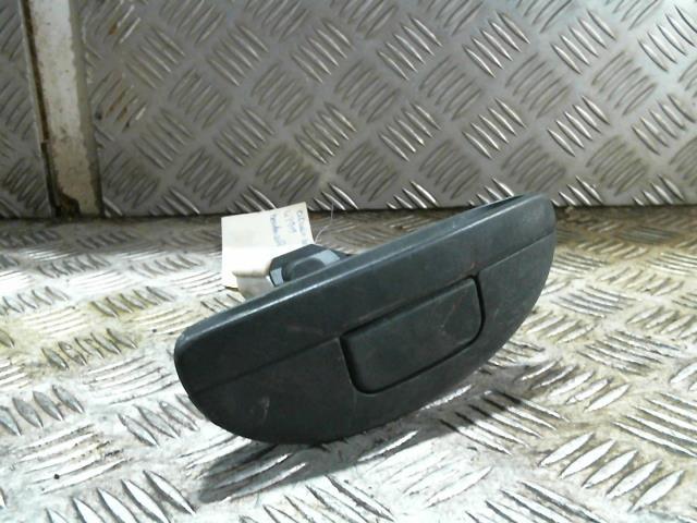 Bouton de coffre RENAULT SCENIC 1 PHASE 2  - 1