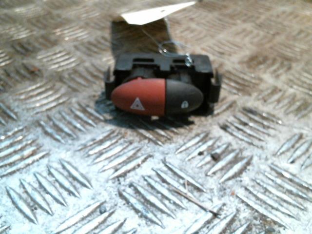 Bouton de warning RENAULT TWINGO 2 PHASE 1 Essence - 1