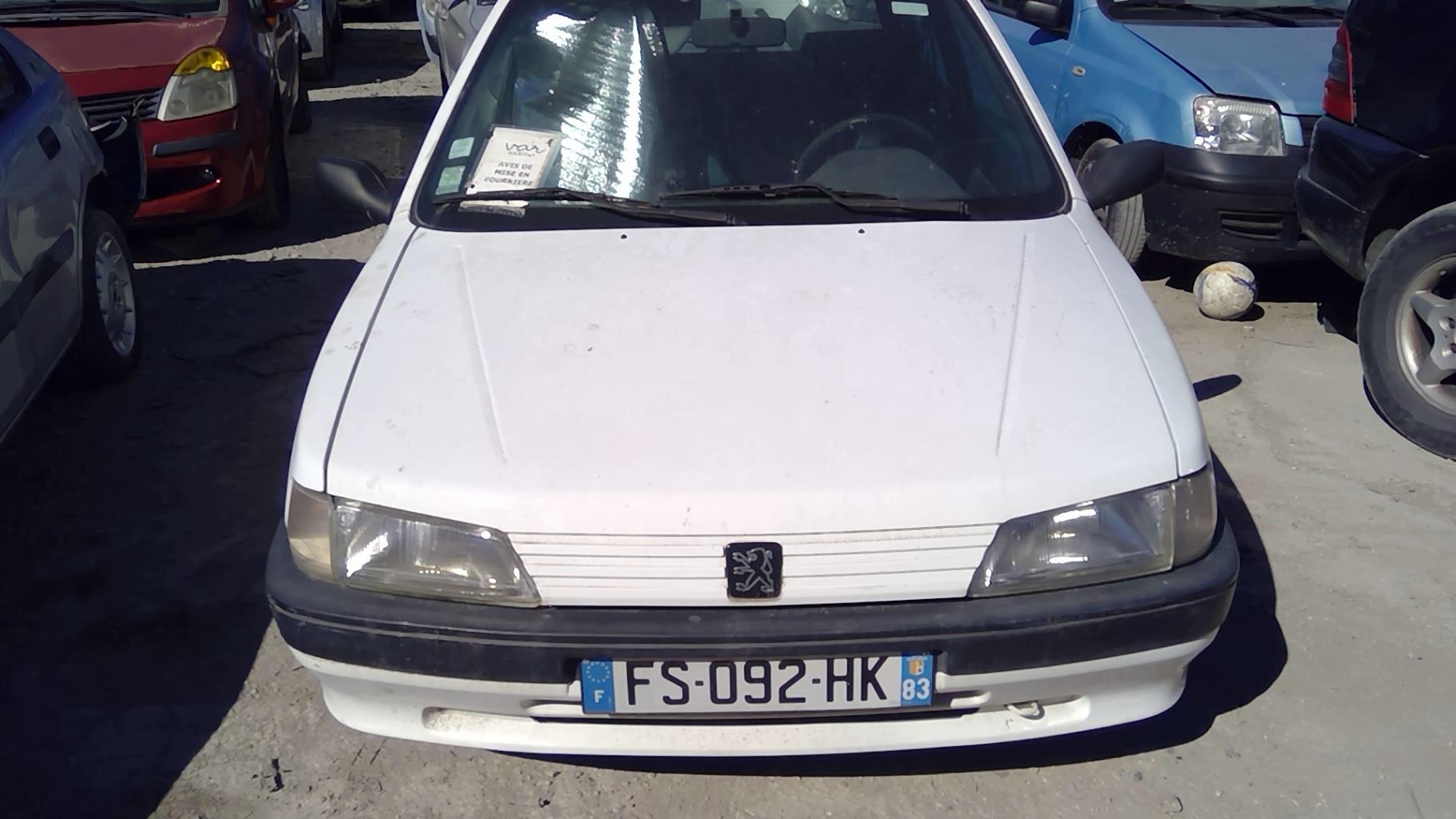 Siege avant droit PEUGEOT 106 PHASE 1 Diesel - 1