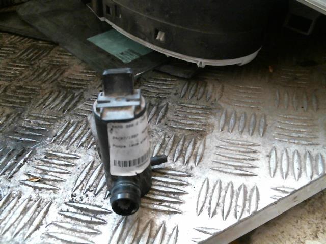 Pompe lave glace avant SAAB 900 2 CABRIOLET Essence - 1
