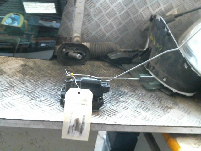 Chiusura centralizzata anteriore destra RENAULT KANGOO 1 PHASE 2 Diésel - 1