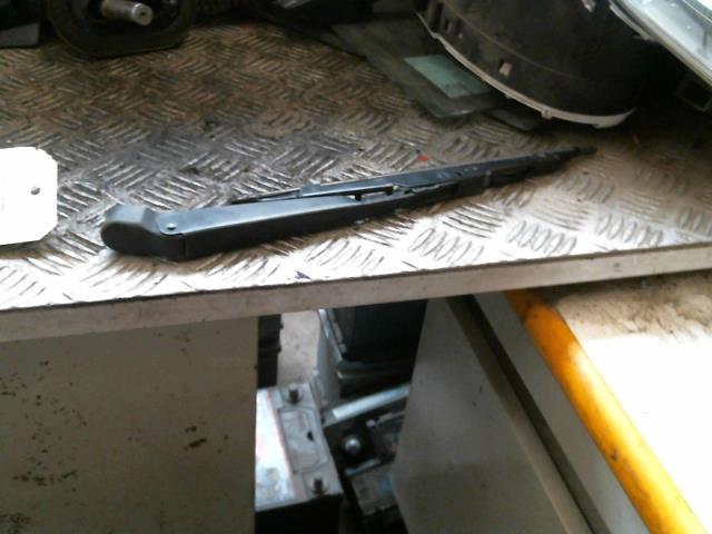 Braccio tergicristallo posteriore FORD C-MAX 1 PHASE 1 Diésel - 1