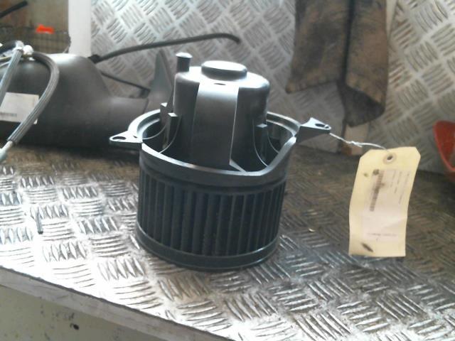 Pulseur d'air FORD FOCUS 1 Essence - 1