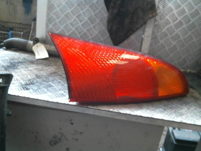 Fanale posteriore principale destro (luci) FORD FOCUS 1 Gasolina - 1