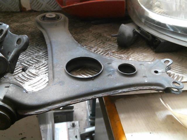 Triangolo anteriore sinistro MERCEDES CLASSE A 168 PHASE 1 Gasolina - 1