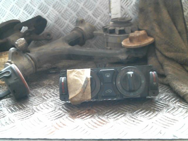 Commande chauffage MERCEDES CLASSE E 210 PHASE 1 Diesel - 1