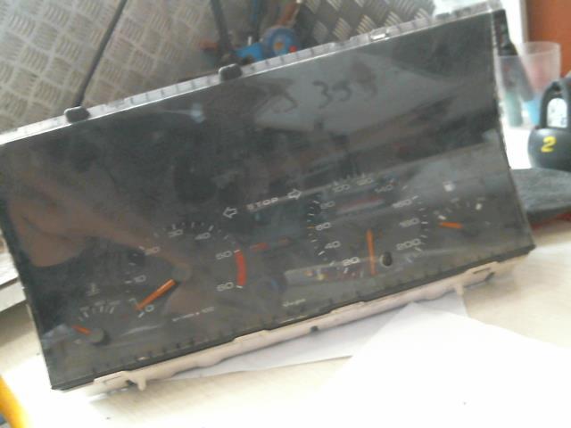 Compteur PEUGEOT 405 Diesel - 1