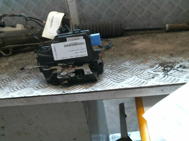 Chiusura centralizzata posteriore destra VOLKSWAGEN TOUAREG 1  - 1