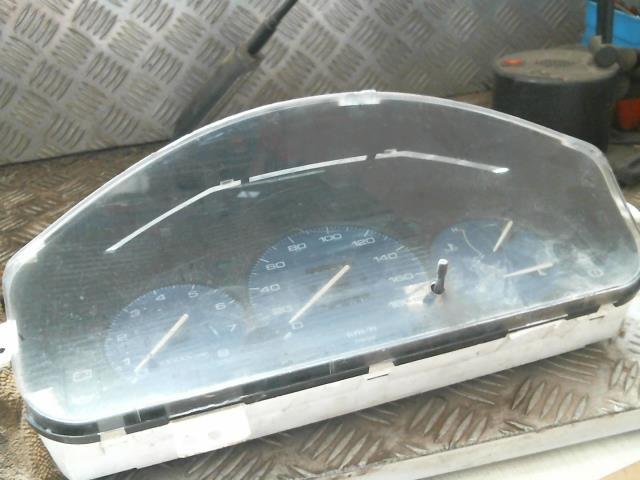 Compteur MAZDA 121 2 Essence - 1