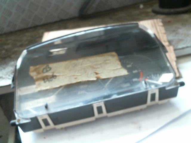Compteur VOLKSWAGEN GOLF 3 Essence - 1