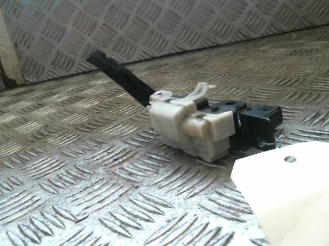 Fermeture centralisee coffre RENAULT MEGANE 2 PHASE 1 BREAK Essence - 1