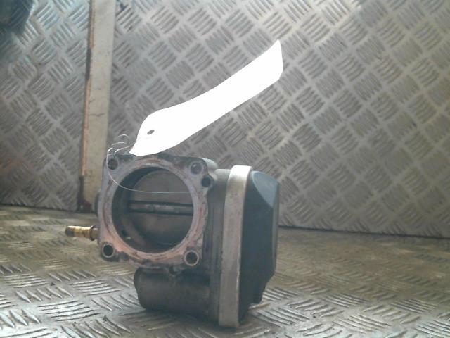Boitier papillon RENAULT MEGANE 2 PHASE 1 BREAK Essence - 1