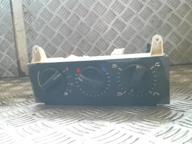Commande chauffage RENAULT CLIO 1 Essence - 1