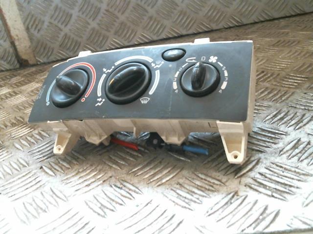 Commande chauffage RRENAULT MEGANE Essence - 1