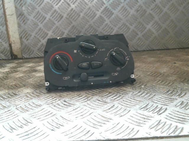 Commande chauffage PEUGEOT 206 PHASE 1 Diesel - 1
