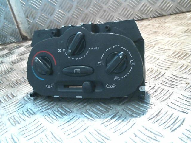 Commande chauffage PEUGEOT 206 PHASE 1 Essence - 1