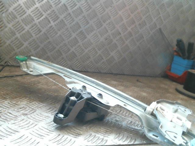 Alzacristalli elettrico posteriore destro NISSAN QASHQAI 2 PHASE 1 Diésel - 1