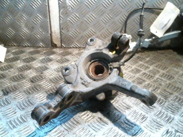 Fusee avant gauche RENAULT KANGOO 2 PHASE 1 Diesel - 1