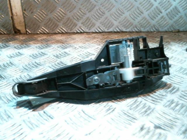 Maniglia portiera posteriore destra PEUGEOT 2008 1 PHASE 1 Diésel - 1
