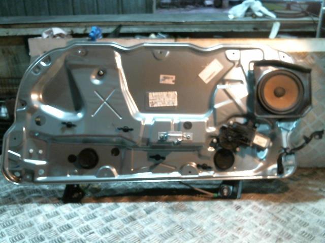 Alzacristalli elettrico anteriore destro VOLKSWAGEN POLO 4 PHASE 2 Diésel - 1