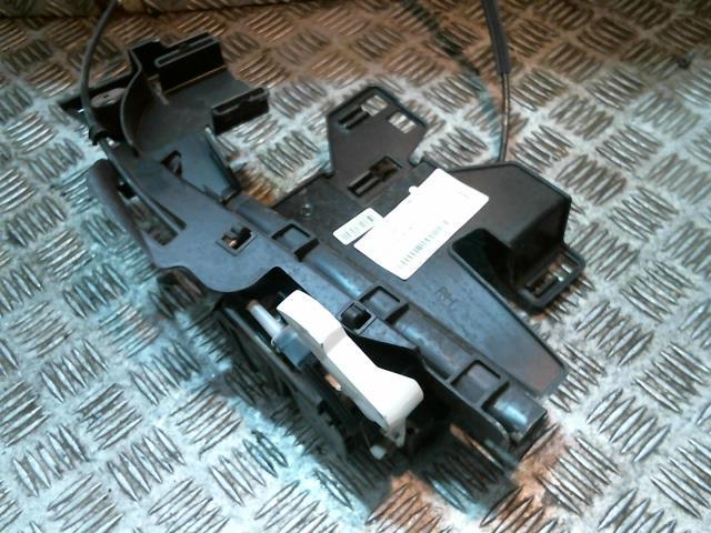 Chiusura centralizzata anteriore destra FORD FIESTA 6 PHASE 1 Diésel - 1