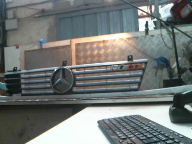 Calandre MERCEDES VITO 638 Diesel - 1
